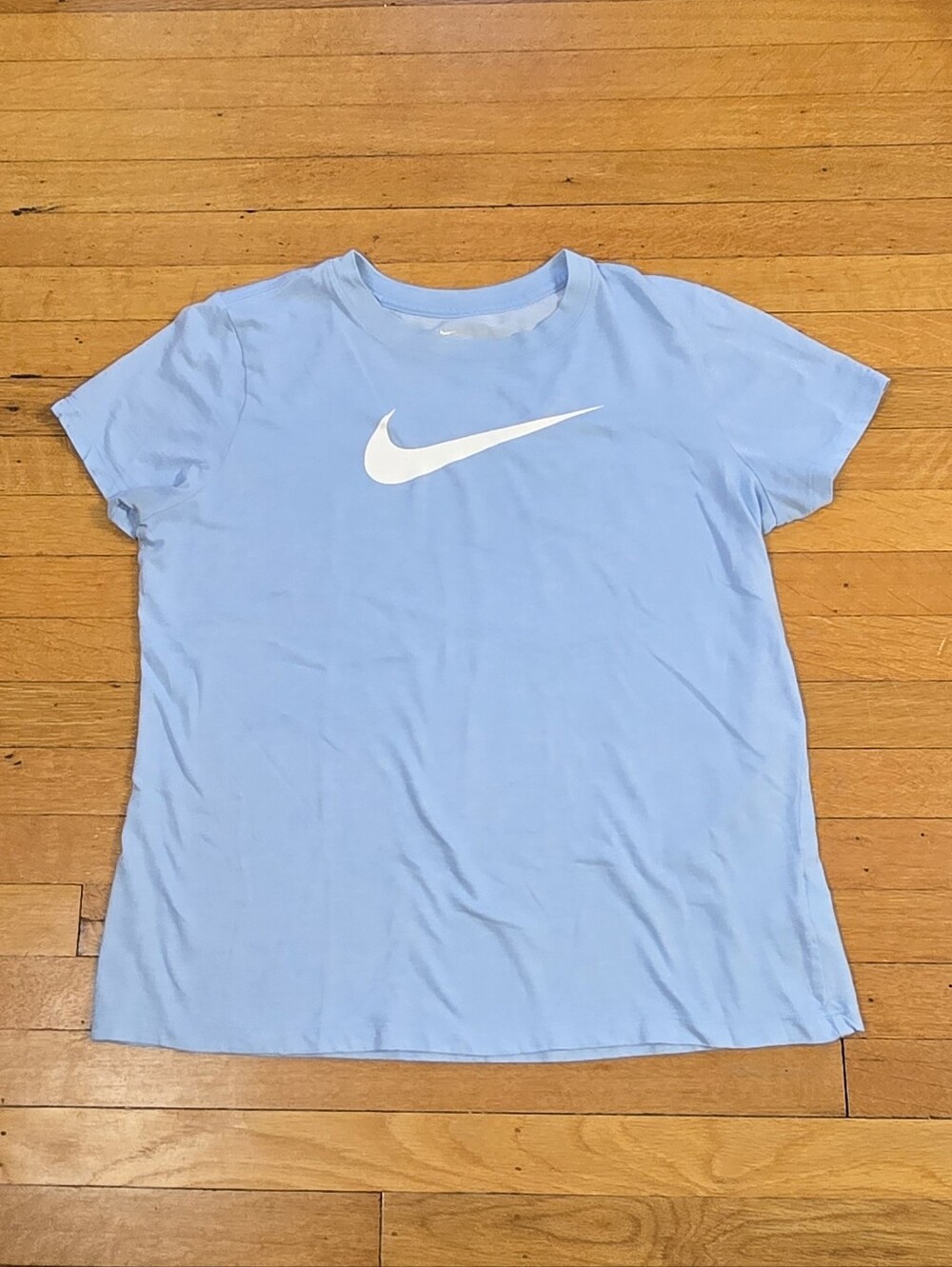 Nike Dri-FIT Swoosh Graphic T-Shirt Light Blue EUC Women's L